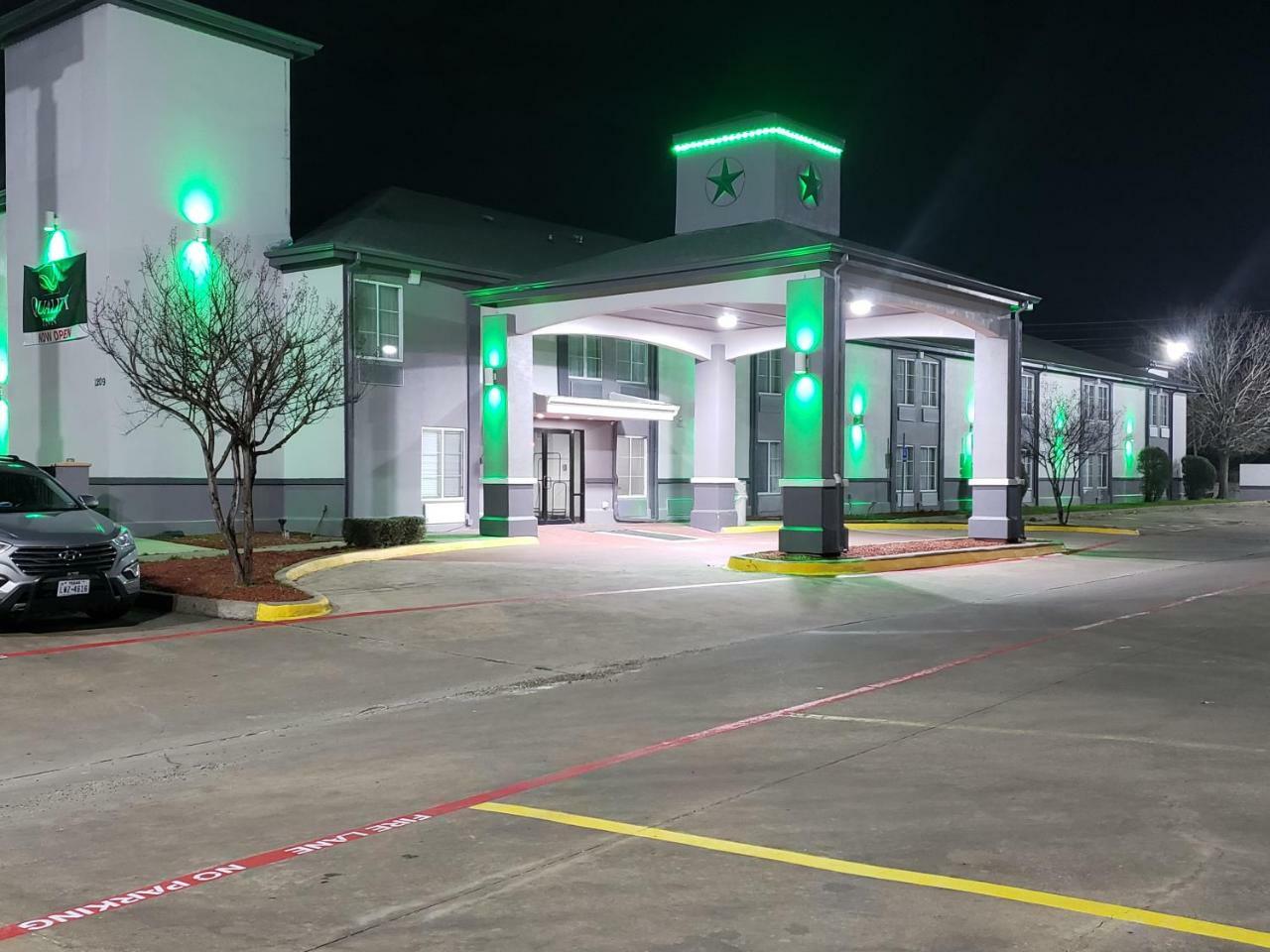 Quality Inn Greenville I-30 Exterior photo